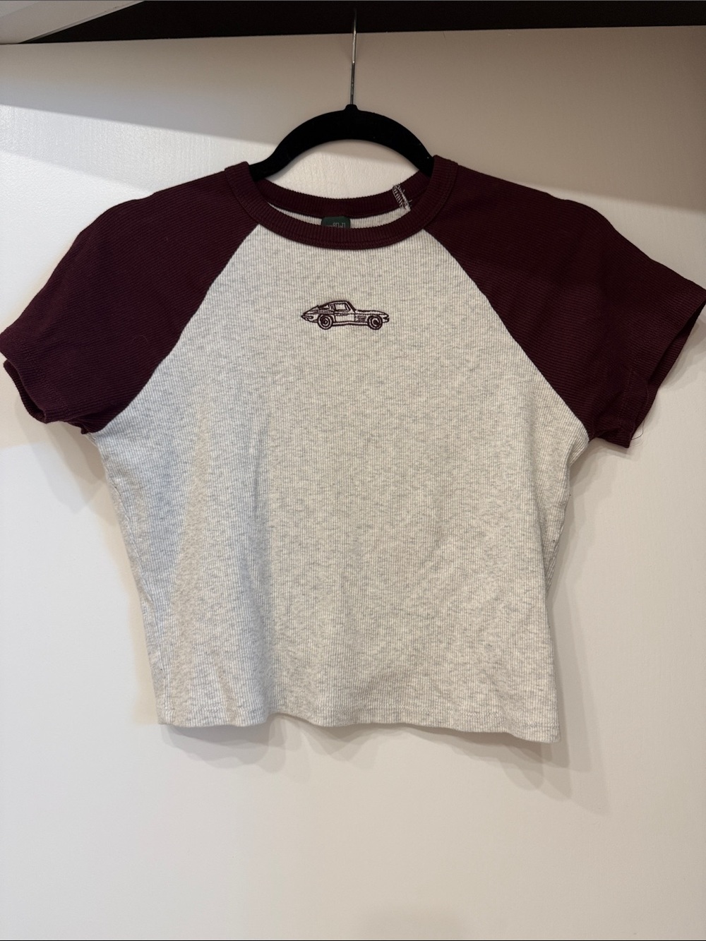 wild fable Two-Tone Raglan Baby Tee in Heather Gray & Burgundy